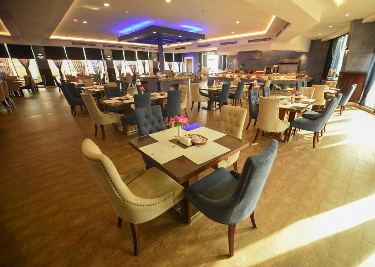 Hotel&Resort Golden Marina Yanbu Exterior foto